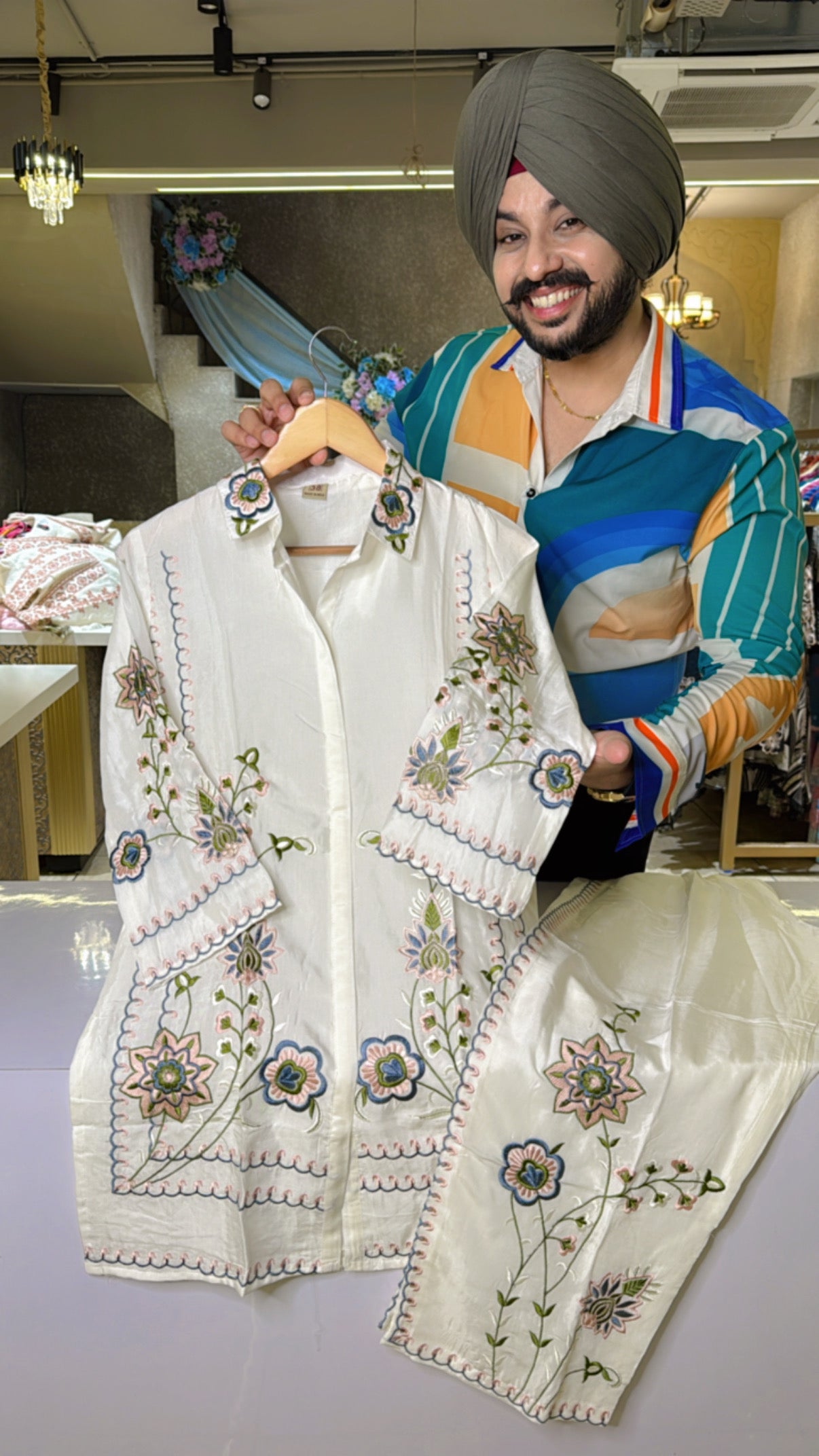Off White Muslin Silk Fully Embroidered Embroidered Collar Neck Coordset