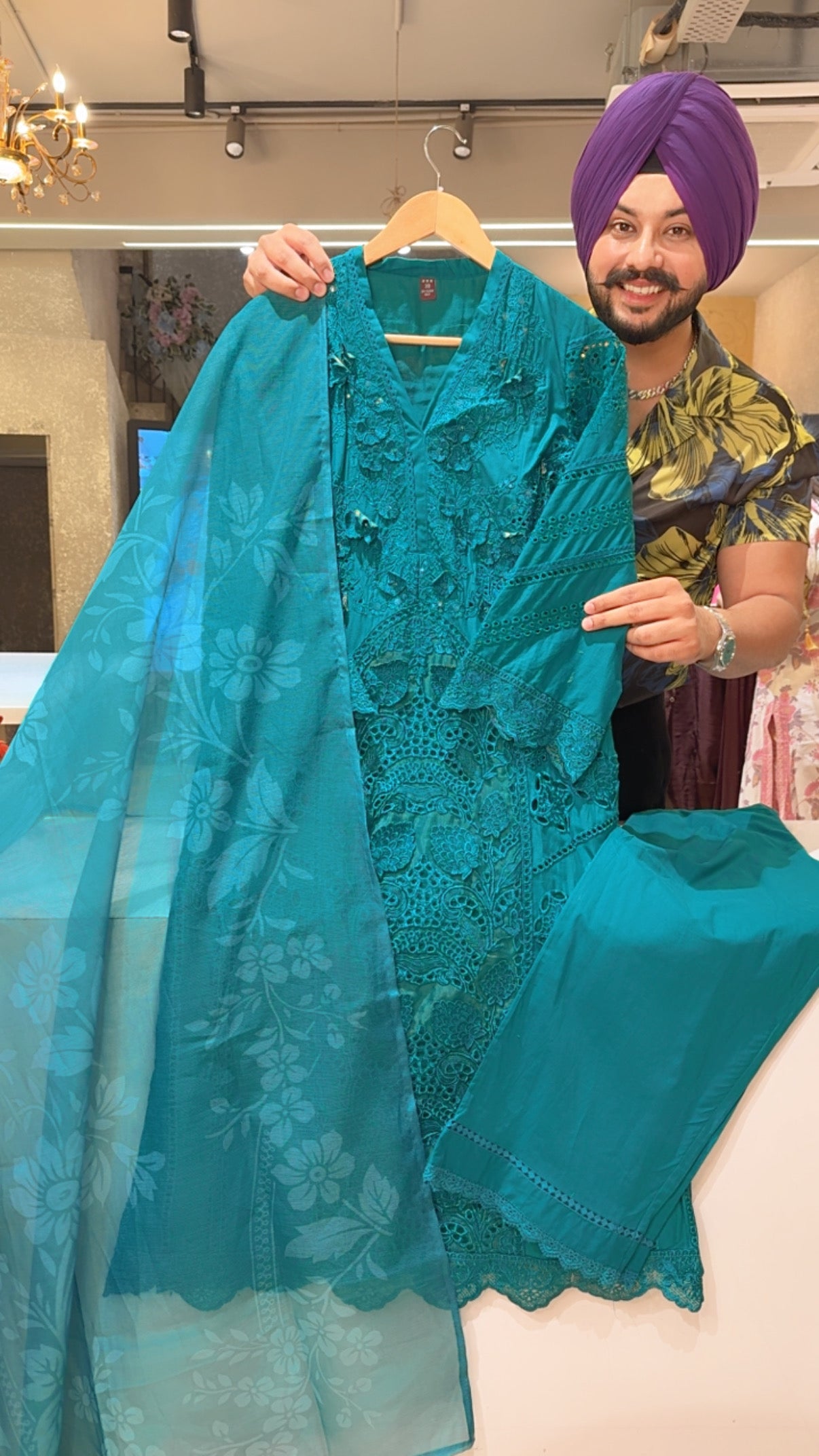 Dark Ramagreen Cotton Fully Embroidered & Cut work Pakistani party Wear Straight Suit with Kot Doria Duppata