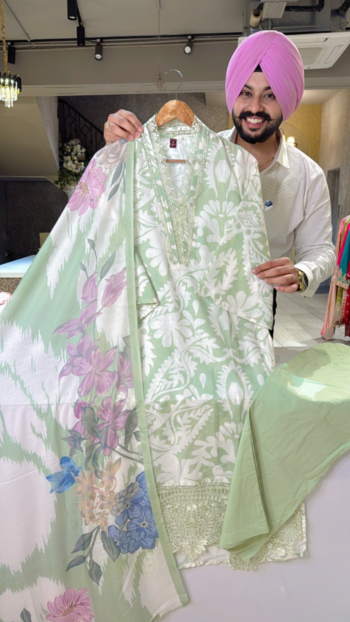 Pastel Green pure Cotton Stylish Pakistani Suit with Mal Cotton Duppata