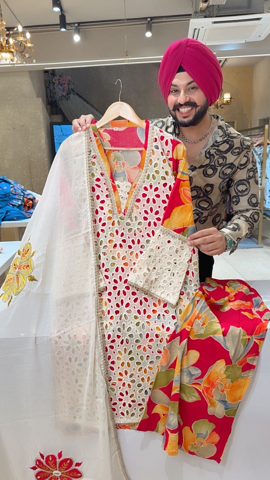 Rani pink Rayon Floral Print Fully Shifli Cutwork suits with Beautiful Embroidery work on
Duppatta