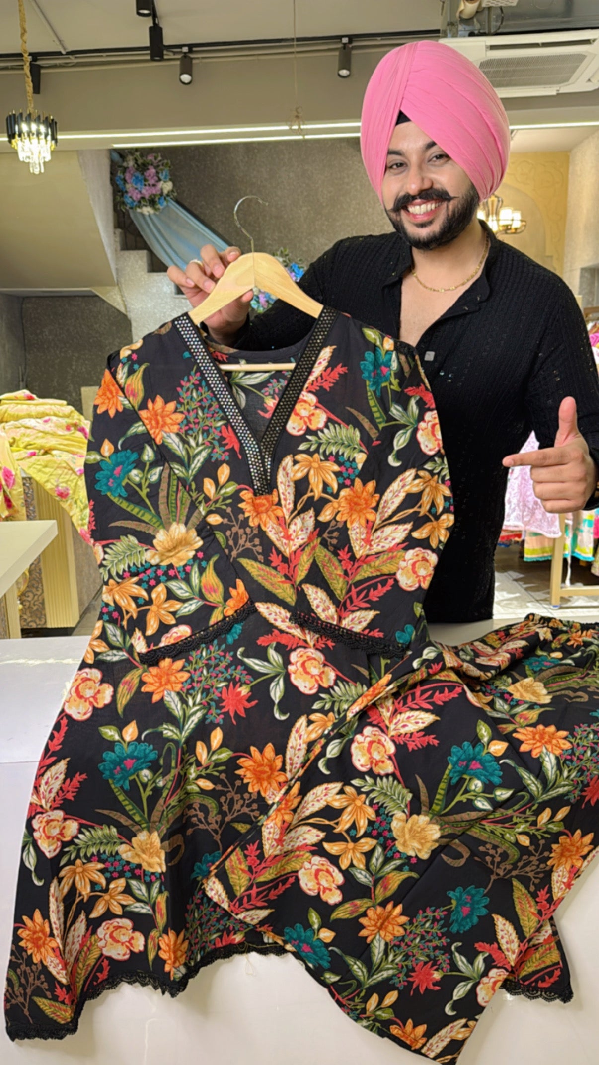 Black Pure Cotton Floral Print Airport Look C-cut Coord set