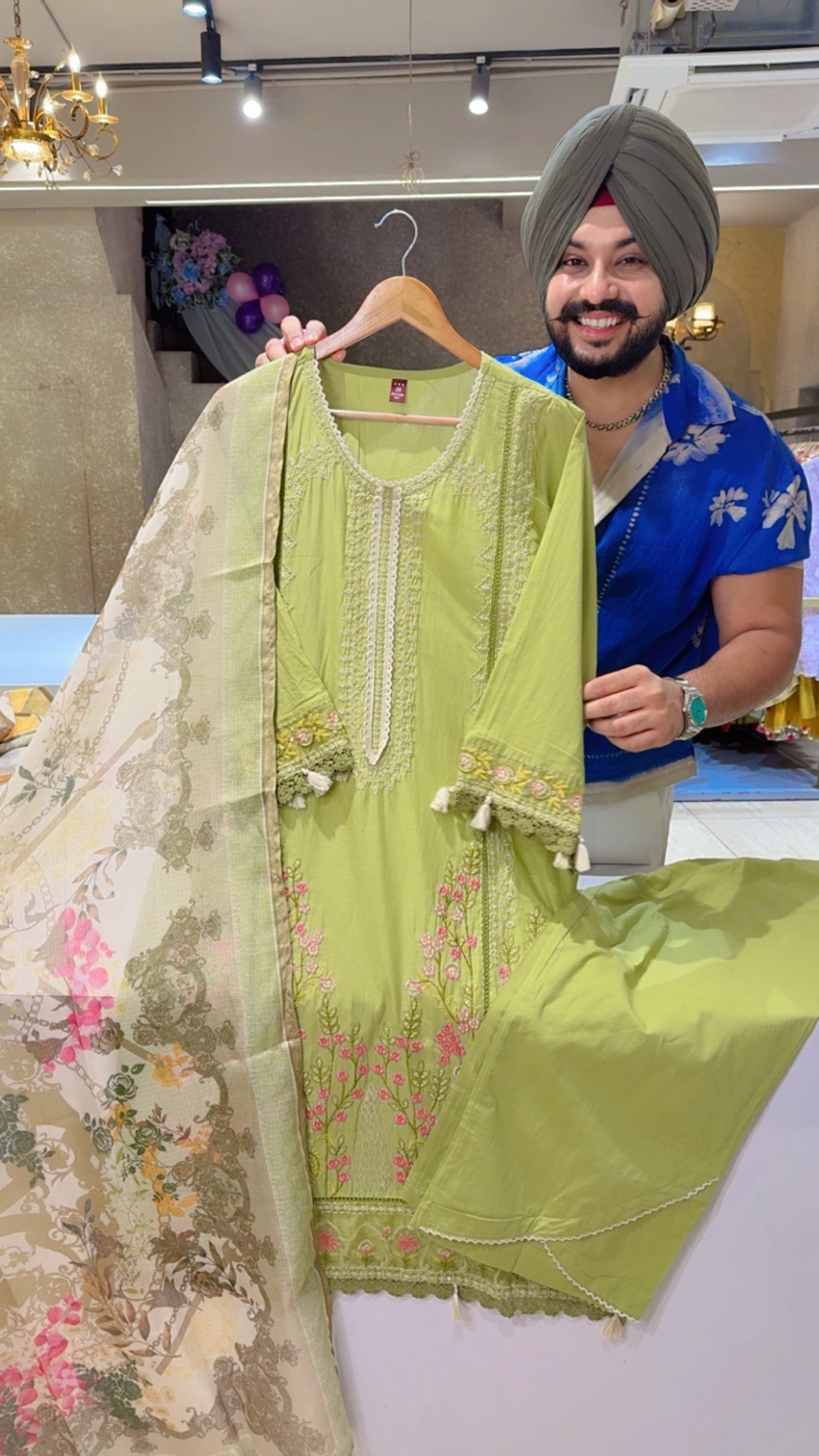 Pastel Green Pure Cotton Fully Embroidered Kashmiri Suits with Beautiful Kota Doria Duppata