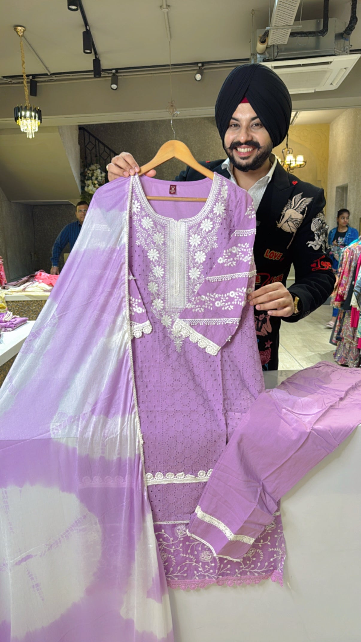 Lilac Pure cotton Embroidered & Shifli Work Pakistani Suit with Chiffon Duppata