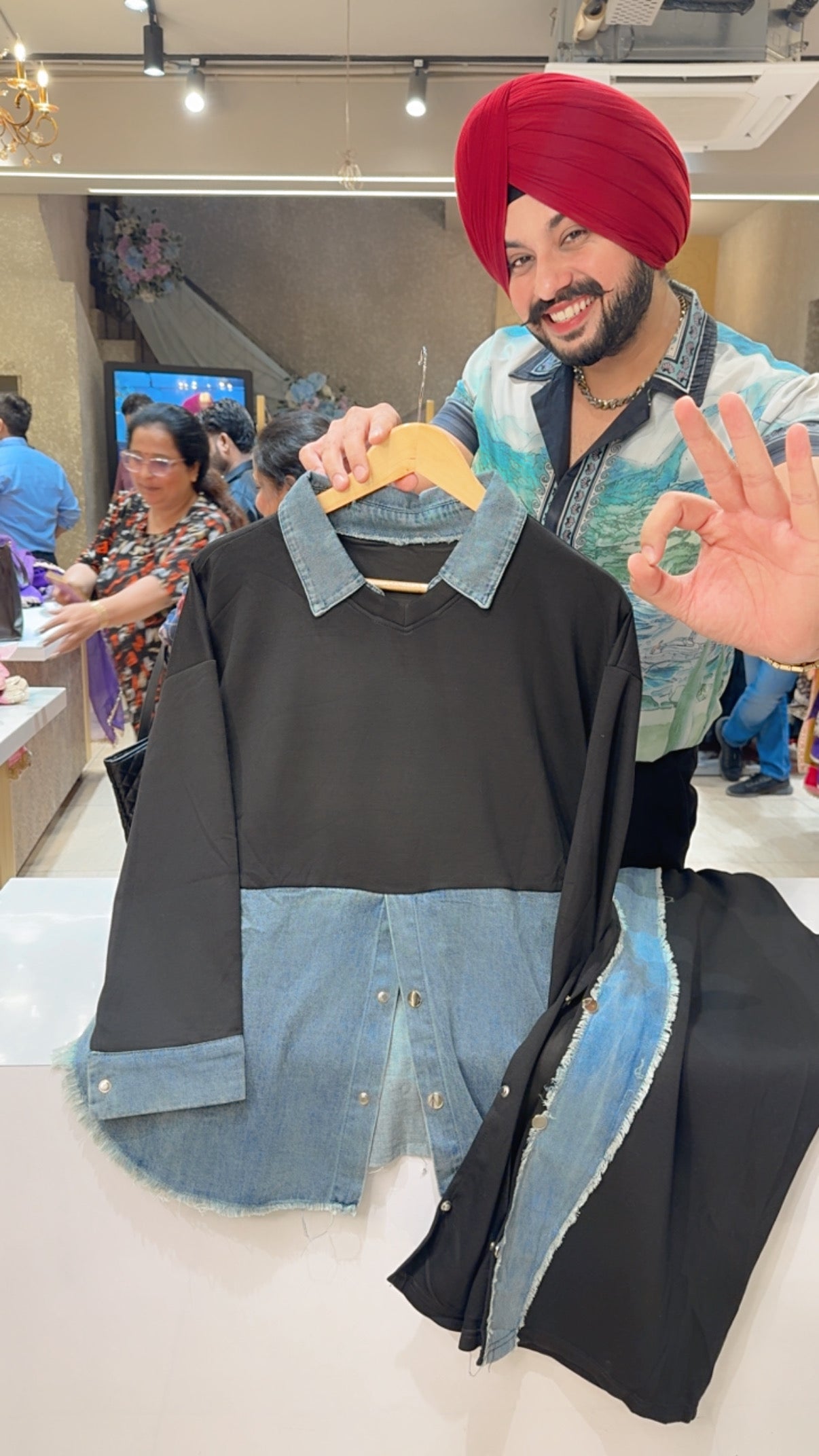 Black Fully Stretchable Pre-Winter Baggy Coord set with Side Slit Pants