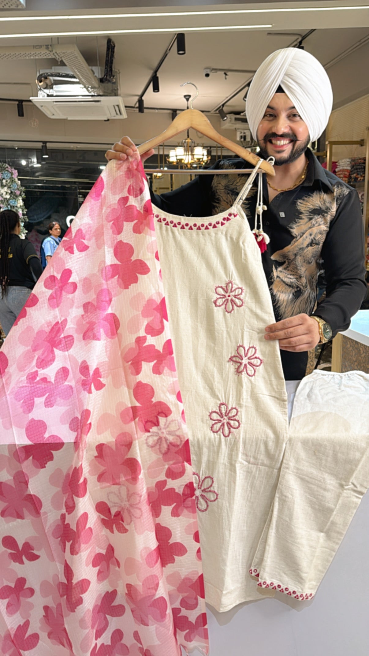 Off white & pink Noodle Sleeves Girish Straight Suit with Floral Print Kota Doria Duppata