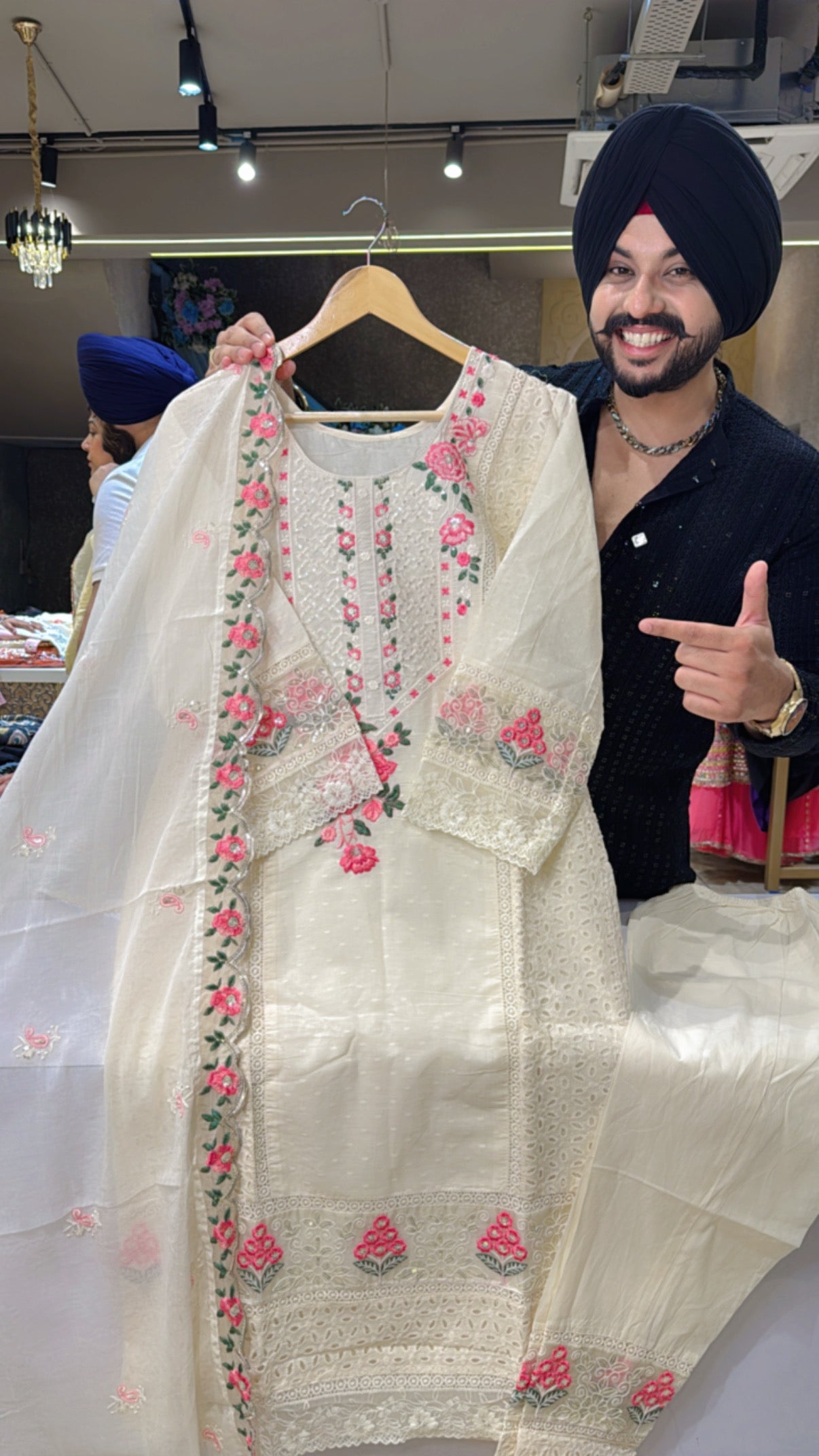 Off white & pink kora Cotton Heqgy embroidered Royal Suit with Beautiful Duppata