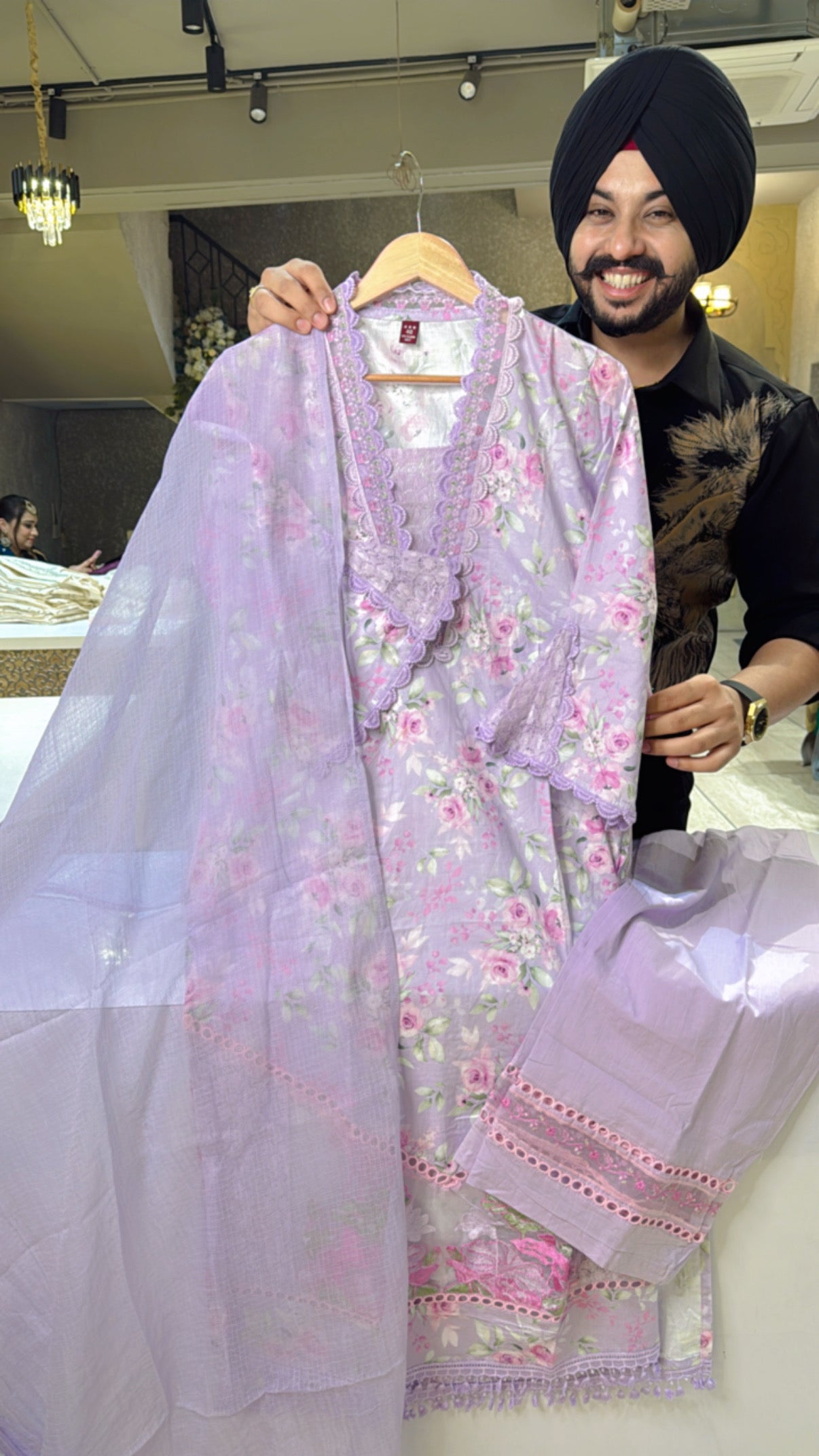 Lilac pure cotton Floral Print Pakistani Suit with Kota Doria Duppata