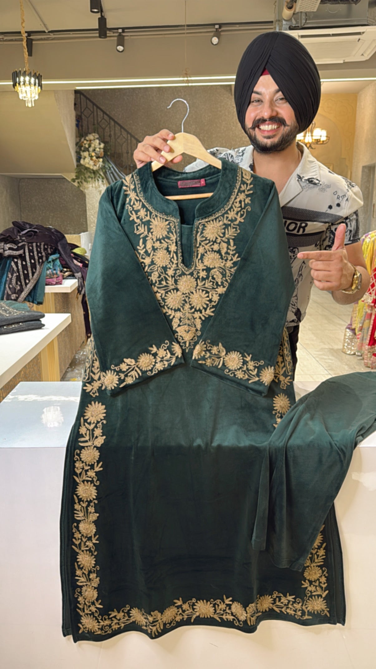 Peacock Green Heavy Strechable Velvet Embroidered Kashmiri Phiran Coord set