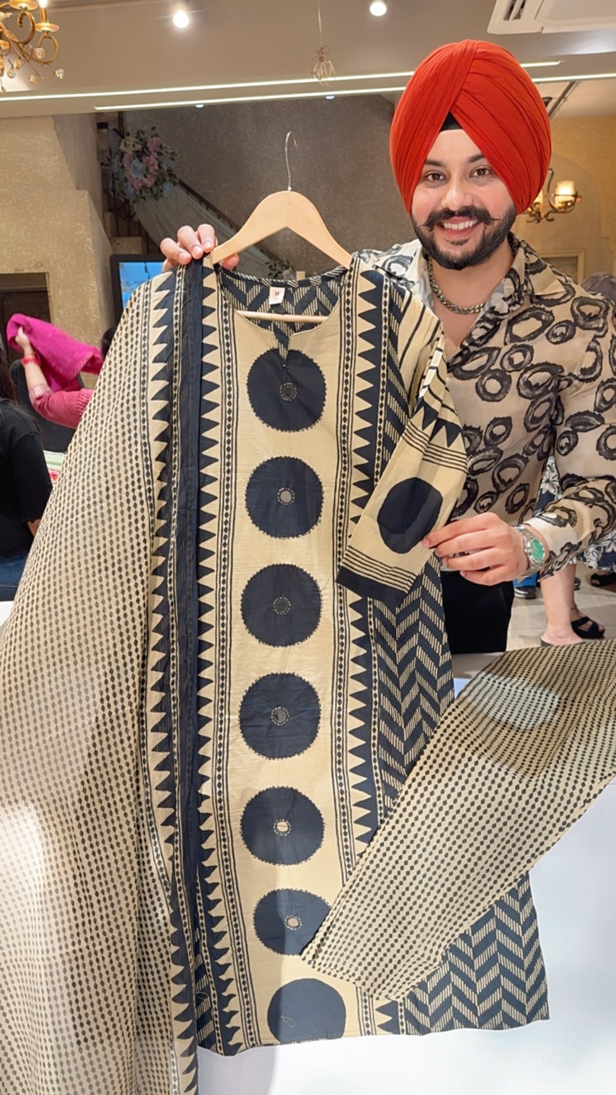 Biege & Dark Blue Pure Cotton Geomatrical Print Straight Office Wear Straight Suit