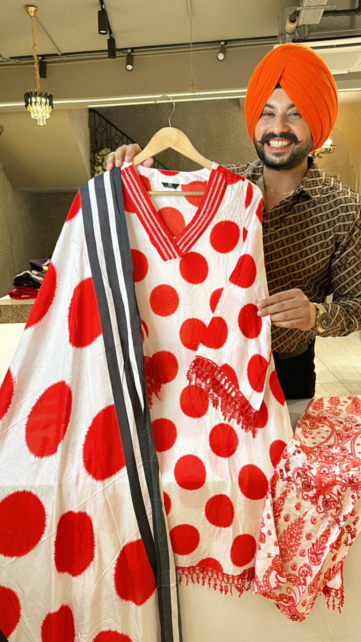 White & red Polka Dot Muslin silk C-cut suit