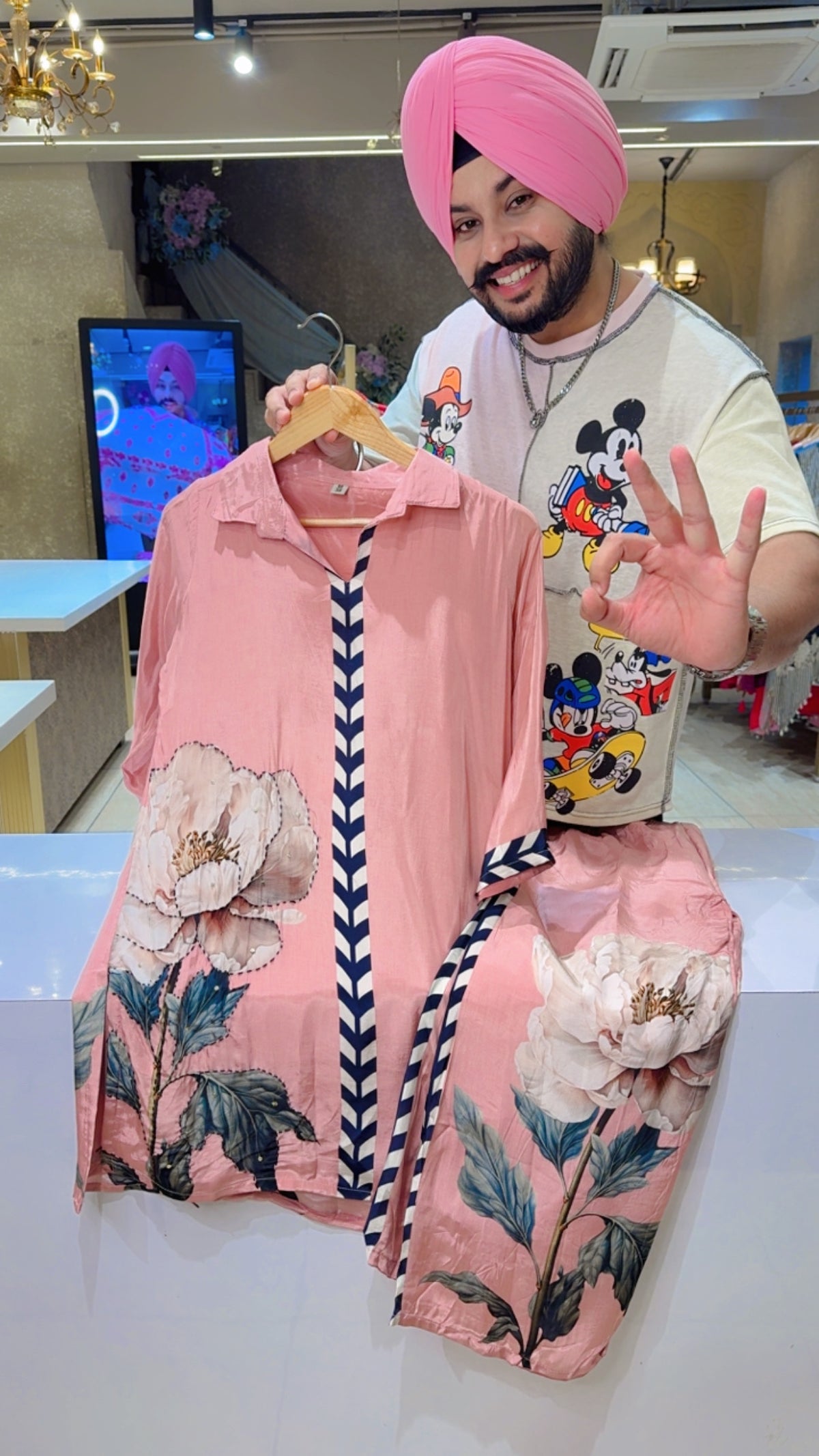 Peachish Pink Premium Crepe Floral Print Light Partywear Coord set