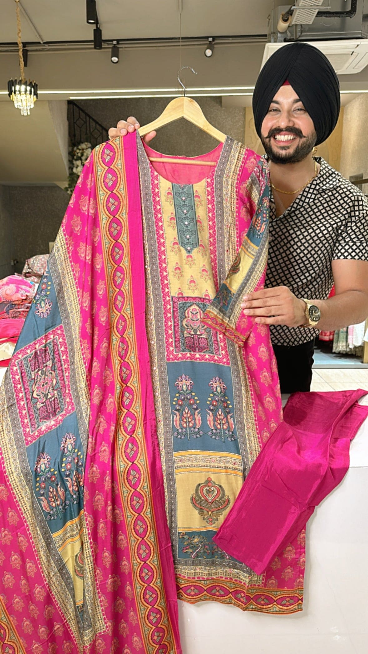 Hot pink muslin silk Digital Print suit with Beautiful Duppata