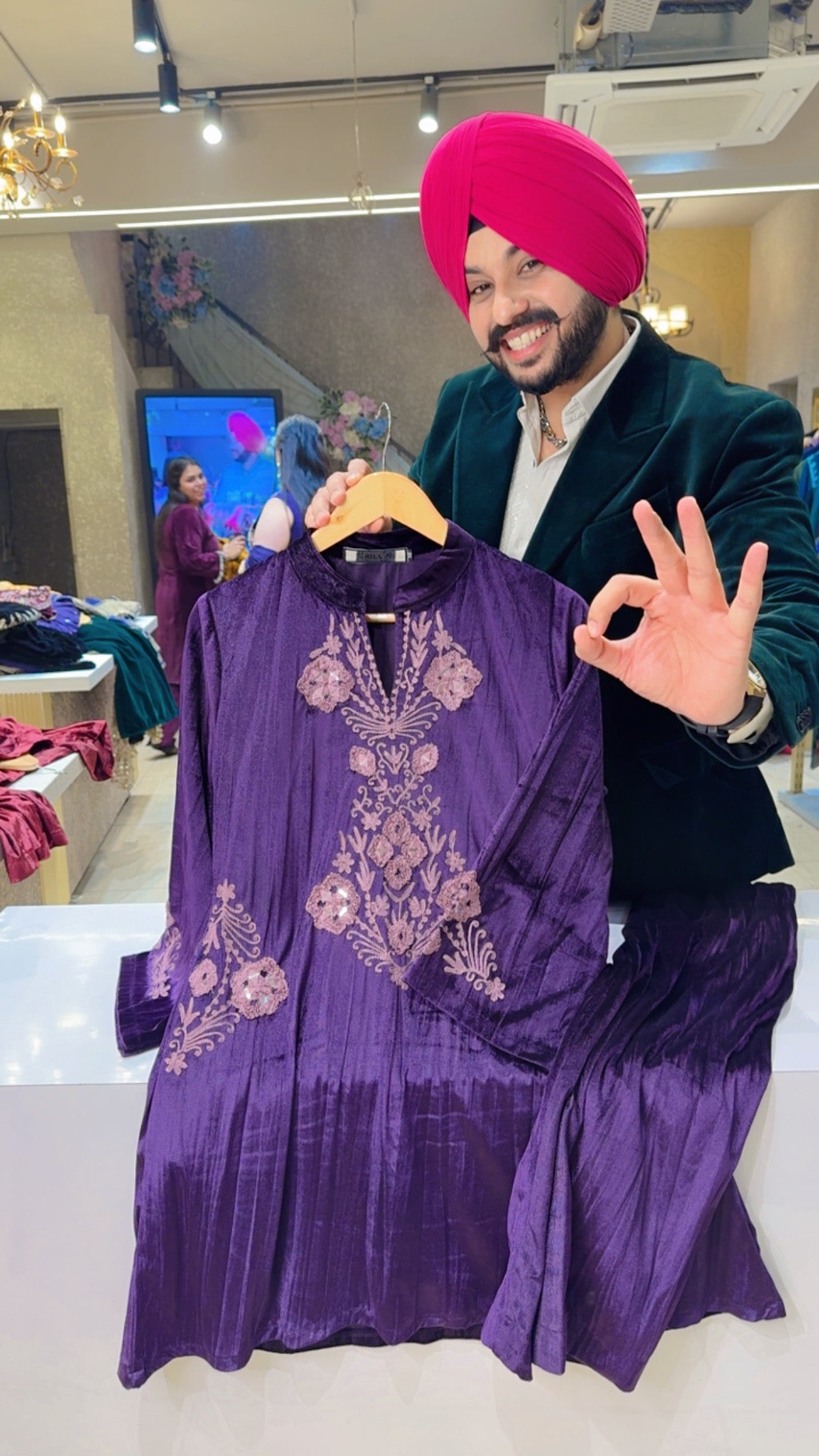 Purple Crush Velvet Mauve Embroidered Party Wear Paplem Coord set