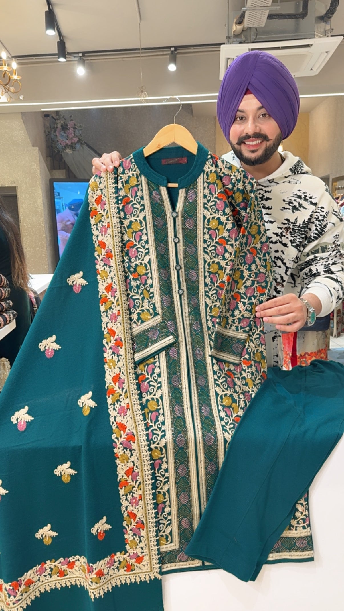 Ramagreen Woolen Fully Kashmiri Embroidered Straight Suit with Beautiful Woolen Duppata