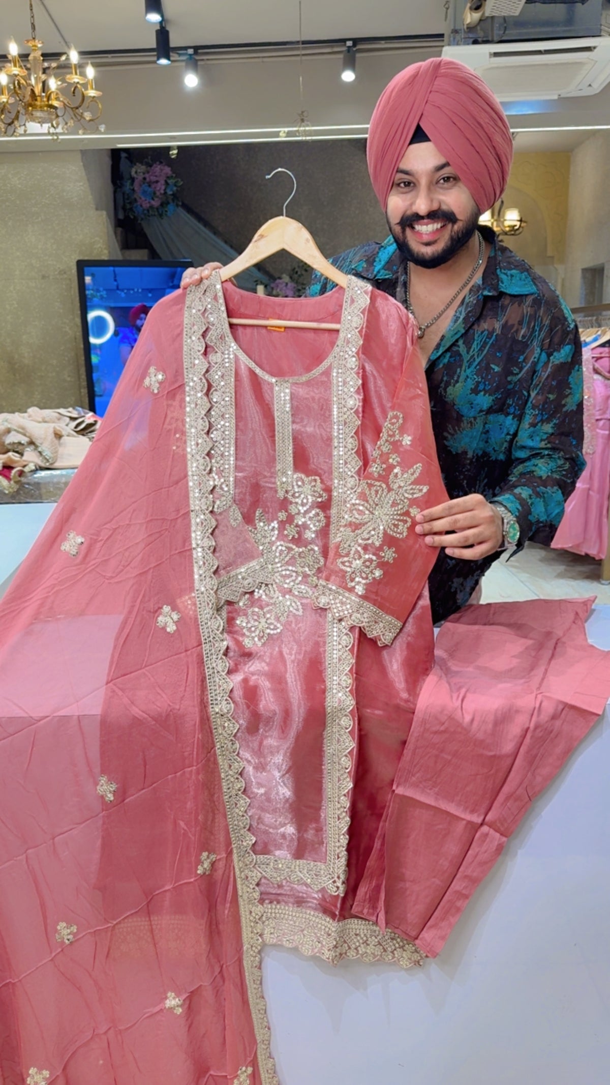 Onion pink Glass Shimmer Tissue Fully Embroidered Straight Suit with Embroidered Chiffon Duppata