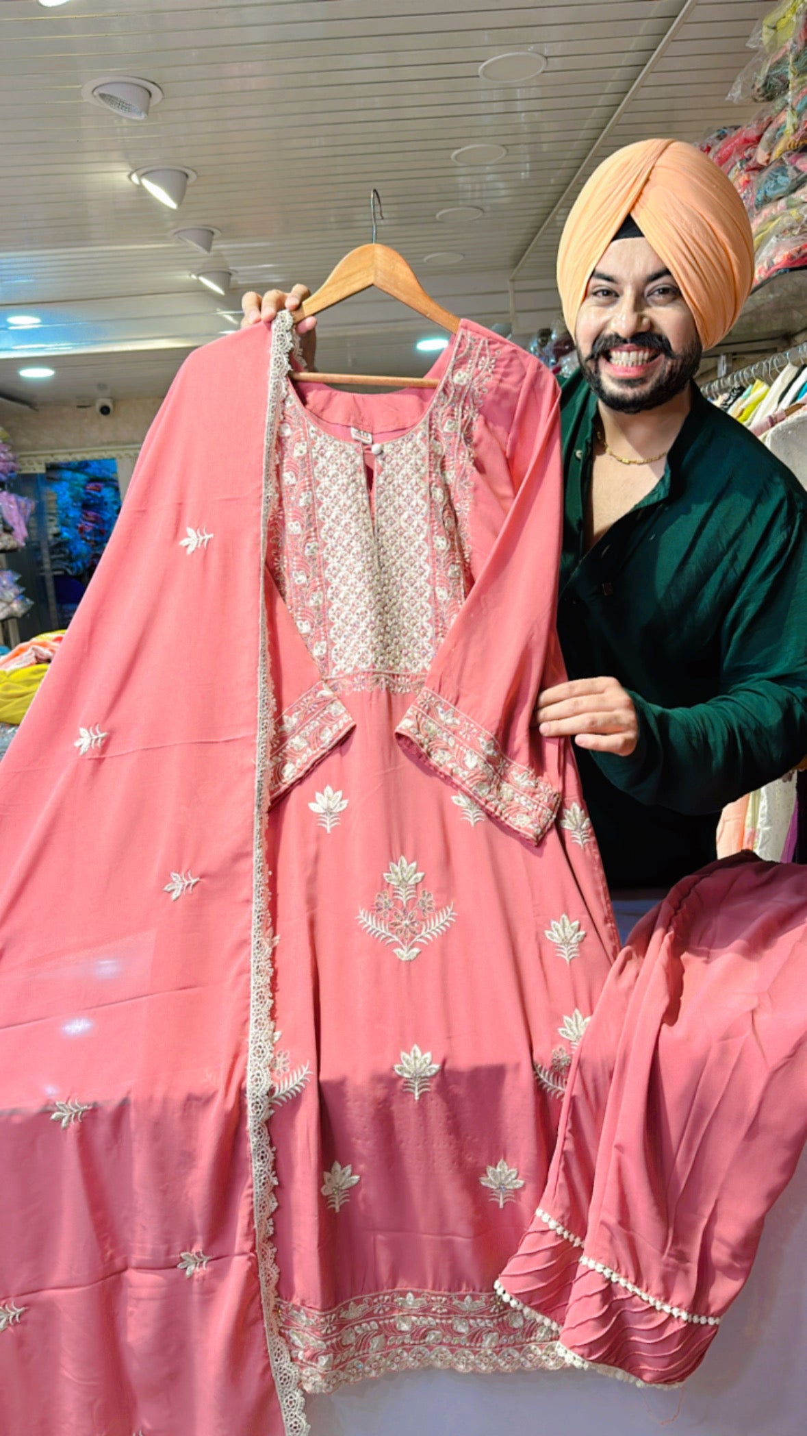 Light pink Georgette Heavy Embroidered Pakistani Suit