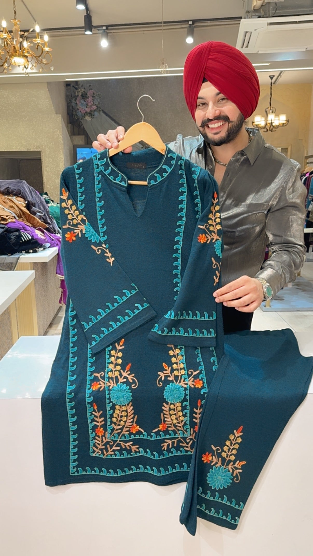 Teel Premium Strechable Woolen Long Length Kashmiri Embroidered Coord set