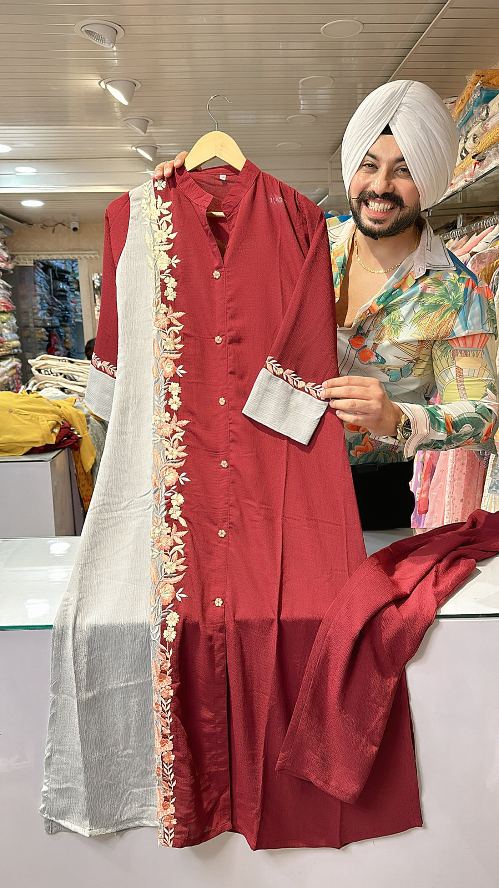 Resham Embroidery Co-ord Set with Crop top & Stylish Pocket